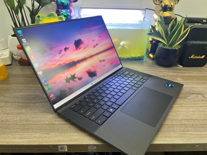 Dell Precision 5570 - Thumbnail