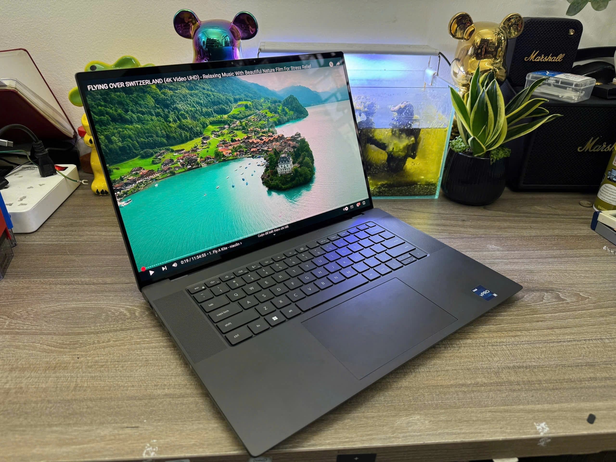 Dell Precision 5680 - ảnh 3