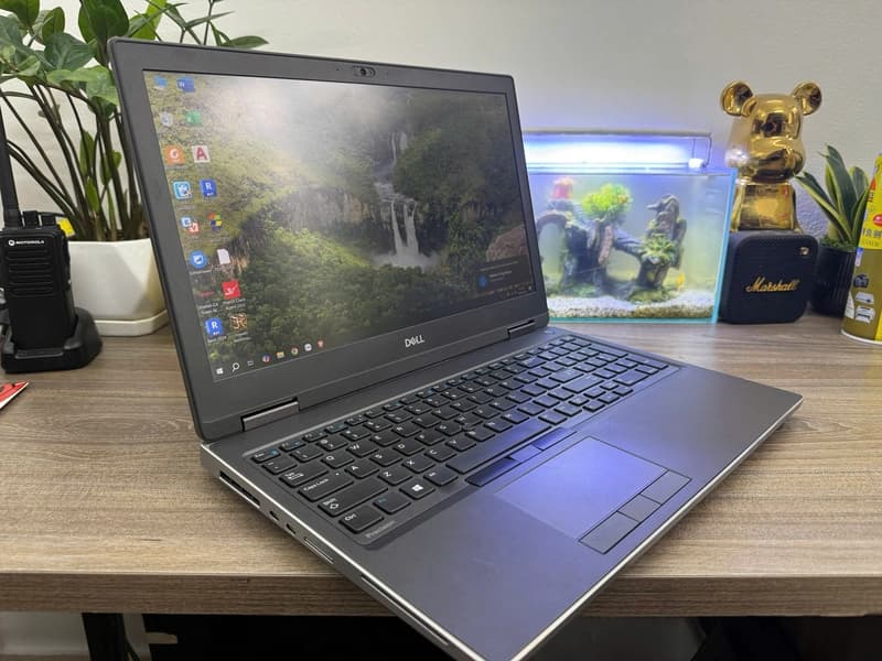 Dell Precision 7540 - Thumbnail