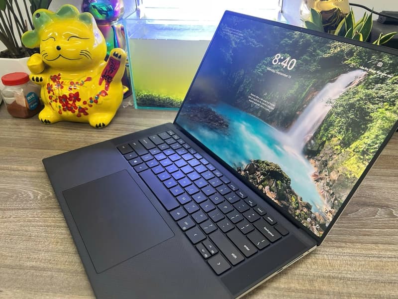 Dell XPS 9510 - ảnh 2